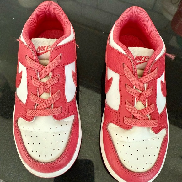 Kids pink Nike Dunks - Picture 3 of 3